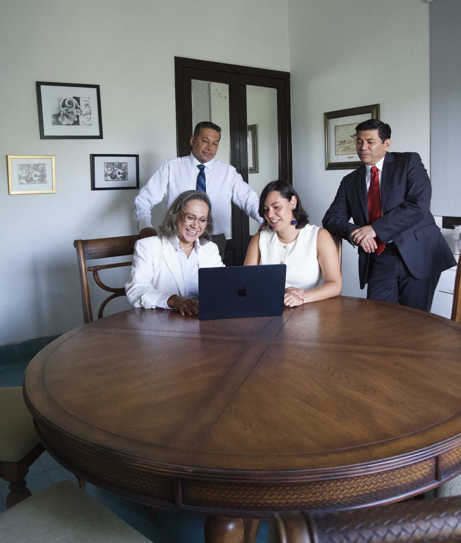 Equipo de Cumbre Asesores